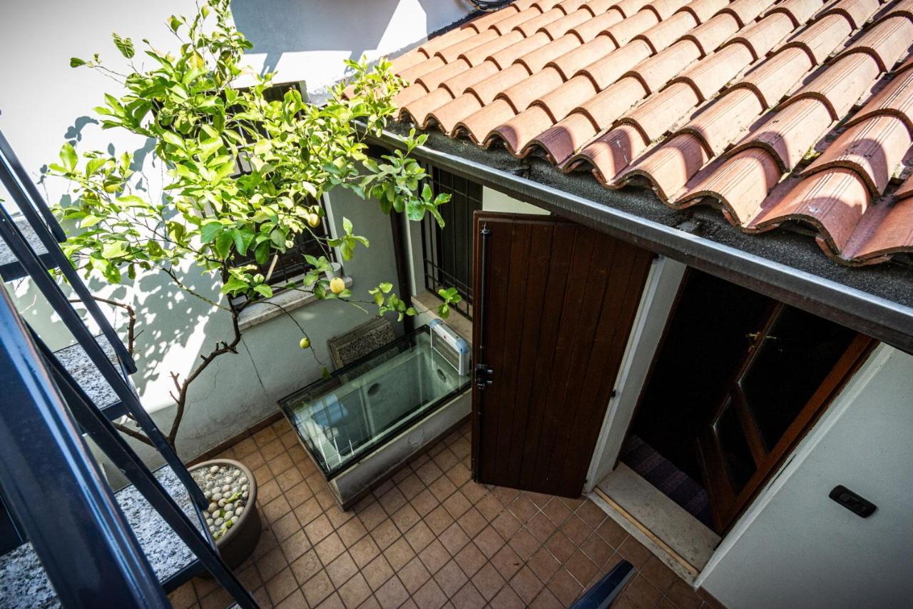 La Terrazza Apartment - Smart Holiday Mantova Exterior photo